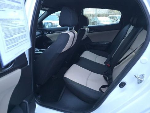 Used 2018 Honda Civic Sport image 14