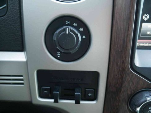 Used 2014 Ford F150 Lariat w/ Equipment Group 502A Luxury AWD/4WD image 37