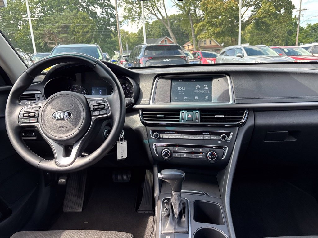 Used 2018 Kia Optima S w/ Panoramic Sunroof Package FWD image 16