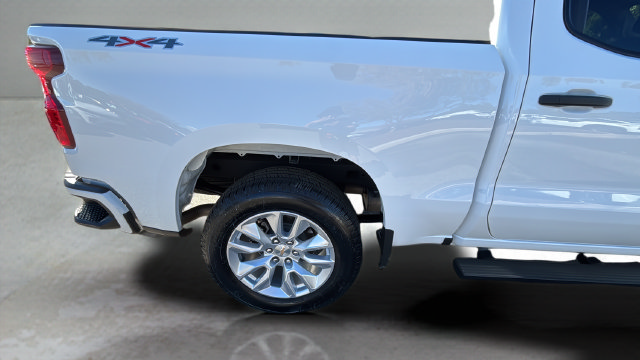 Used 2025 Chevrolet Silverado 1500 Custom AWD/4WD image 34