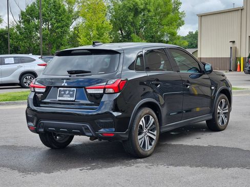 Used 2025 Mitsubishi Outlander Sport ES AWD/4WD image 4