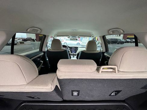 Used 2020 Subaru Outback Premium image 28