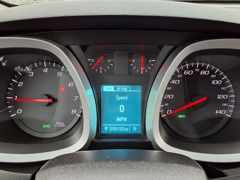 Used 2013 Chevrolet Equinox LT FWD image 10