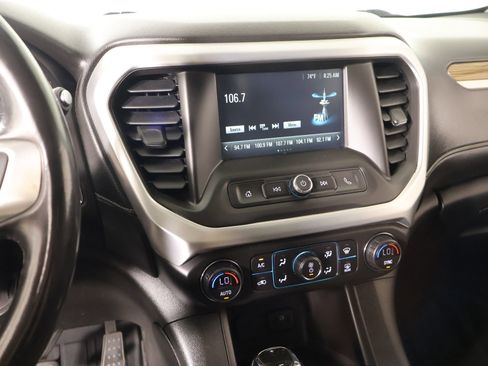 Used 2019 GMC Acadia SLE image 5