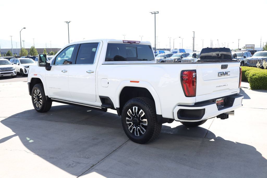 New 2026 GMC Sierra 2500 Denali Ultimate AWD/4WD image 4