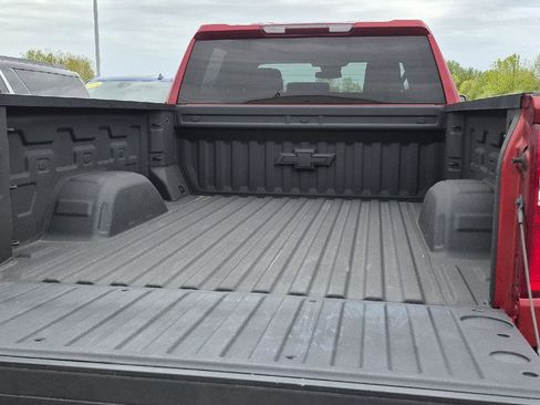 Used 2023 Chevrolet Silverado 1500 LT Trail Boss w/ Protection Package AWD/4WD image 5