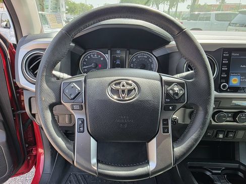 Used 2021 Toyota Tacoma SR5 AWD/4WD image 21