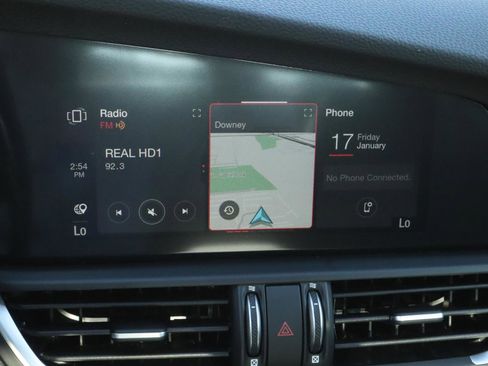 New 2025 Alfa Romeo Giulia w/ Veloce Package Rwd image 8