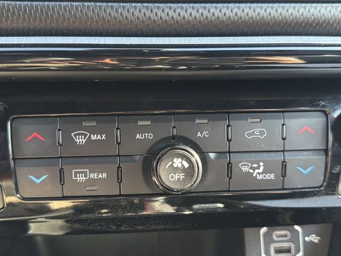 Used 2023 Jeep Compass Trailhawk AWD/4WD image 22
