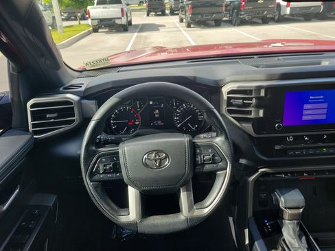 Used 2025 Toyota Tundra SR5 w/ SR5 Convenience Package AWD/4WD image 16