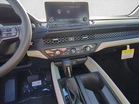 New 2025 Honda Accord SE image 12