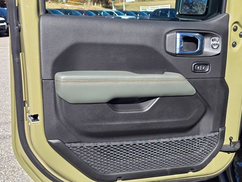 New 2026 Jeep Gladiator Mojave AWD/4WD image 37