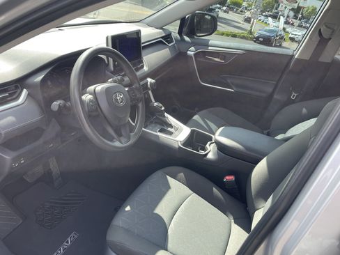 Certified 2024 Toyota RAV4 XLE w/ Convenience Package FWD image 10