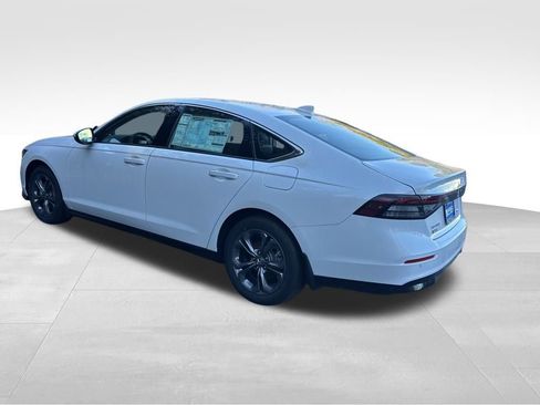 New 2025 Honda Accord EX-L image 6