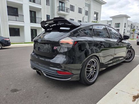 Used 2016 Ford Focus ST FWD image 6