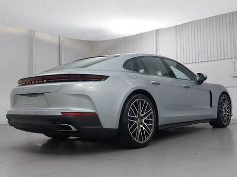 New 2026 Porsche Panamera 4 image 7