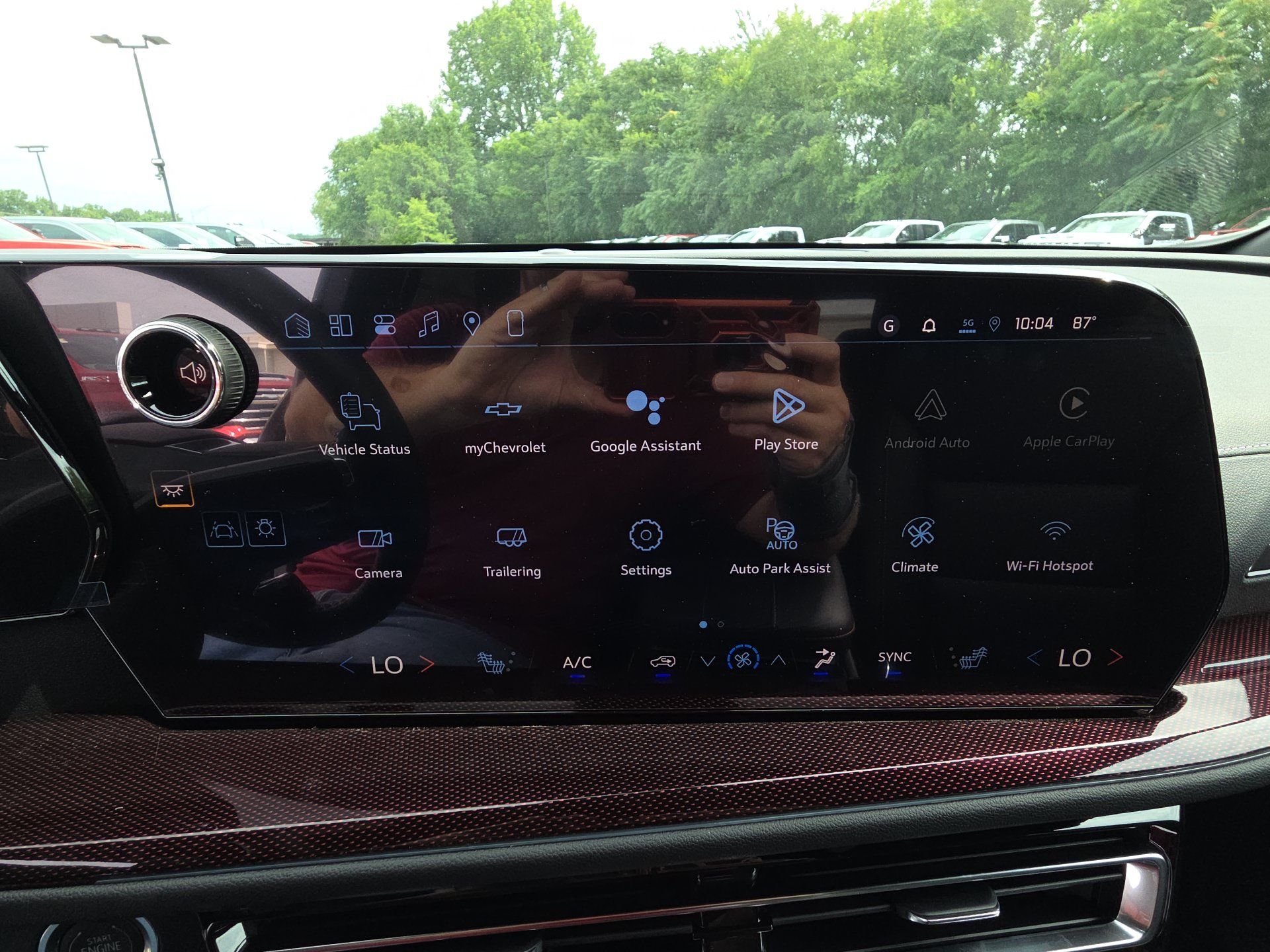 New 2026 Chevrolet Traverse Z71 w/ Enhanced Driving Package AWD/4WD image 21