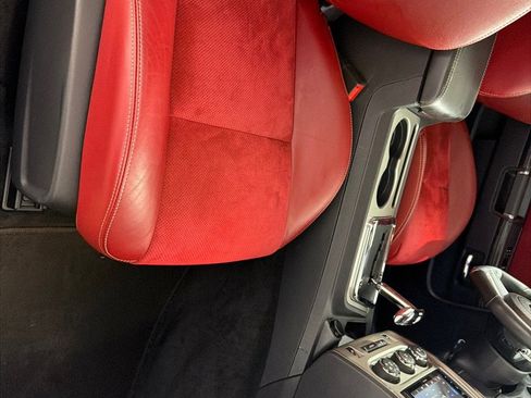Used 2014 Dodge Challenger SRT8 w/ Harman/Kardon Audio Group RWD image 22