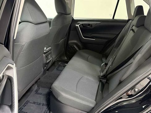 Certified 2021 Toyota RAV4 LE AWD/4WD image 23