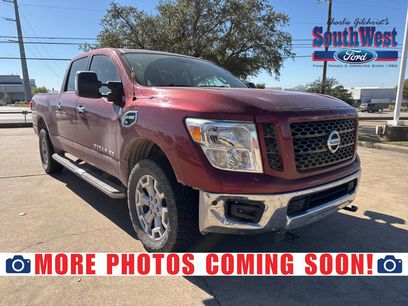Used 2019 Nissan Titan SV w/ SV Convenience Package