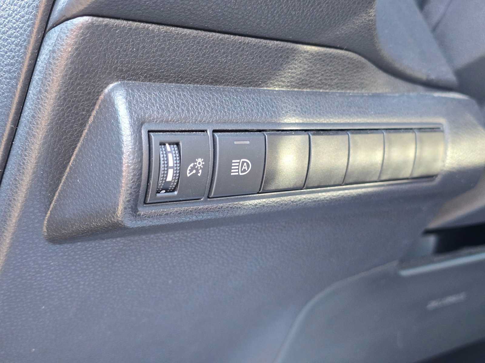 Certified 2024 Toyota Corolla SE w/ SE Convenience Package FWD image 25