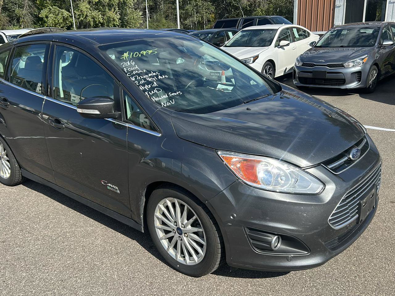 Used 2016 Ford C-MAX Energi SEL w/ Equipment Group 303A FWD image 3