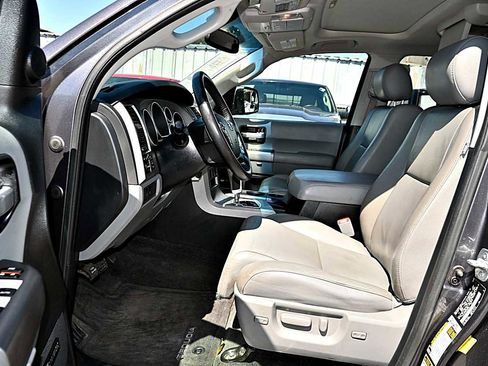 Used 2012 Toyota Sequoia Limited image 21