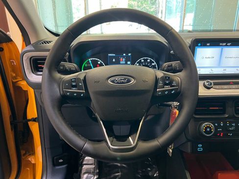 Used 2023 Ford Maverick XLT w/ XLT Luxury Package image 19