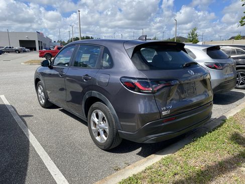 Used 2023 Honda HR-V LX image 19