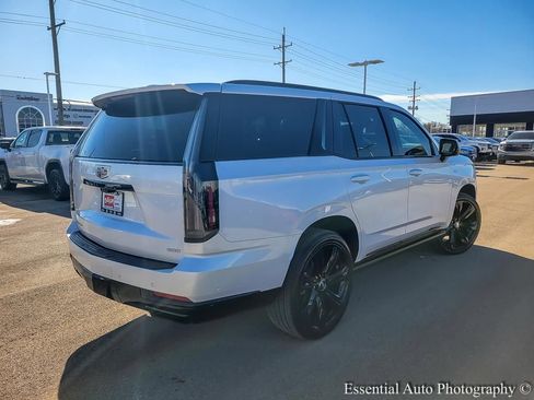 Used 2025 Cadillac Escalade Sport Platinum AWD/4WD image 10