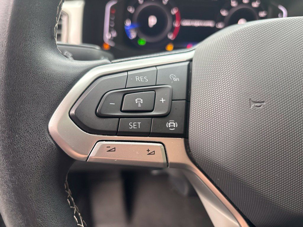 Used 2022 Volkswagen Atlas SE AWD/4WD image 17