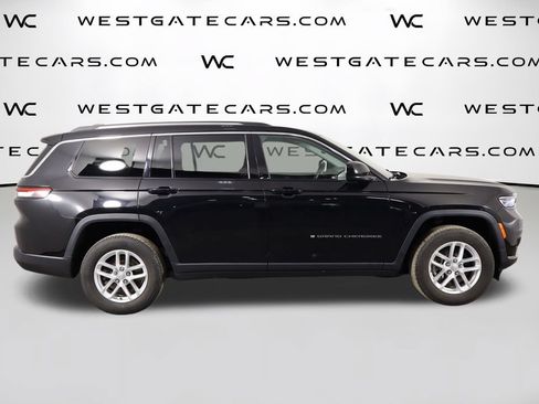 Used 2022 Jeep Grand Cherokee L Laredo w/ Luxury Tech Group I AWD/4WD image 38
