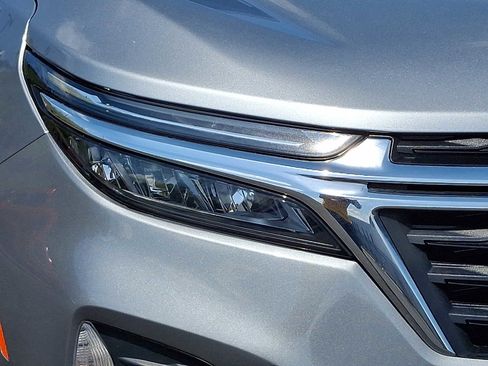 Used 2024 Chevrolet Equinox LT w/ LPO, Floor Liner Package AWD/4WD image 10