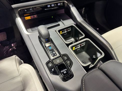 Used 2025 Lexus TX 350 AWD w/ Technology Package image 21