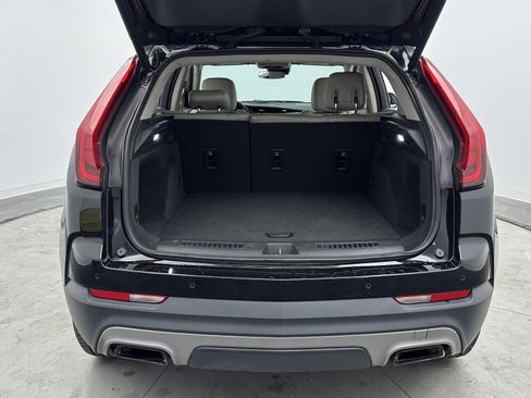 Used 2020 Cadillac XT4 Premium Luxury image 31