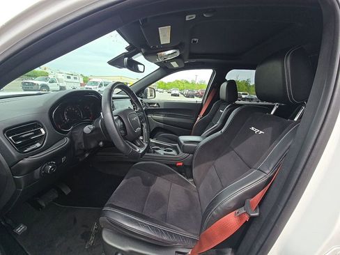 Used 2022 Dodge Durango SRT w/ Technology Group AWD/4WD image 3