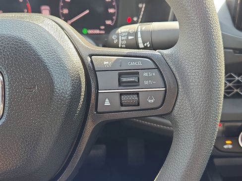 Certified 2025 Honda Accord SE image 22