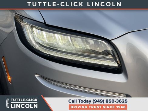 Certified 2021 Lincoln Nautilus FWD w/ Equipment Group 101A image 7