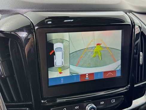 Used 2019 Chevrolet Traverse RS w/ LPO, Floor Liner Package AWD/4WD image 6