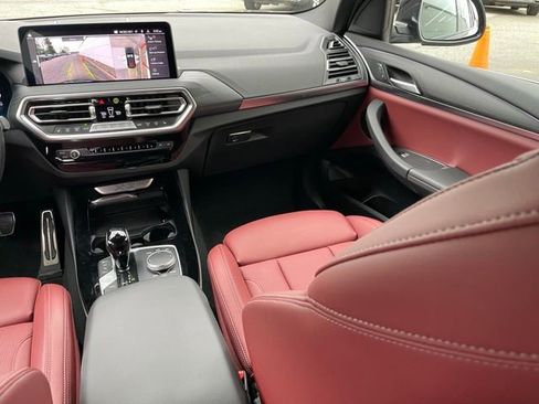 Certified 2024 BMW X3 xDrive30i w/ Premium Package AWD/4WD image 9