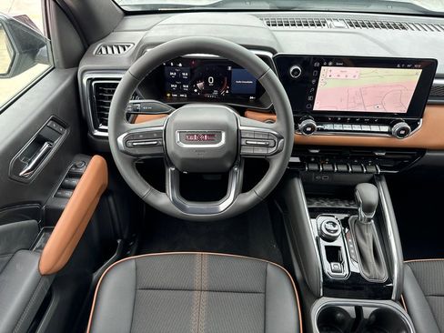 Used 2025 GMC Canyon AT4 AWD/4WD image 21