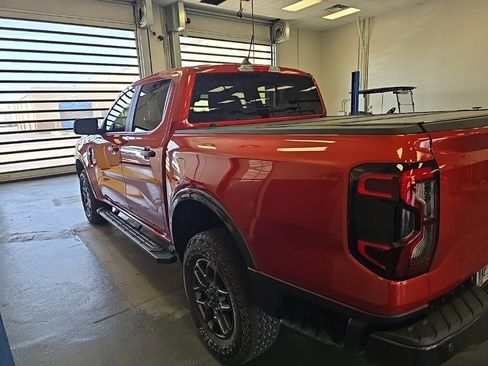 Used 2024 Ford Ranger XLT w/ FX4 Off-Road Package AWD/4WD image 3