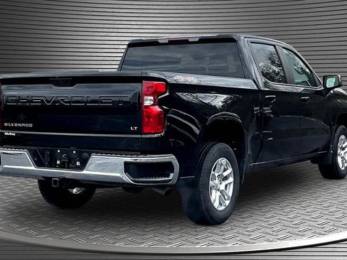 Used 2023 Chevrolet Silverado 1500 LT image 6