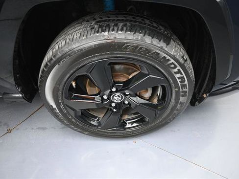 Certified 2019 Toyota RAV4 XSE AWD/4WD image 26