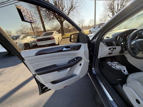 Used 2015 Mercedes-Benz ML 350 2WD image 10