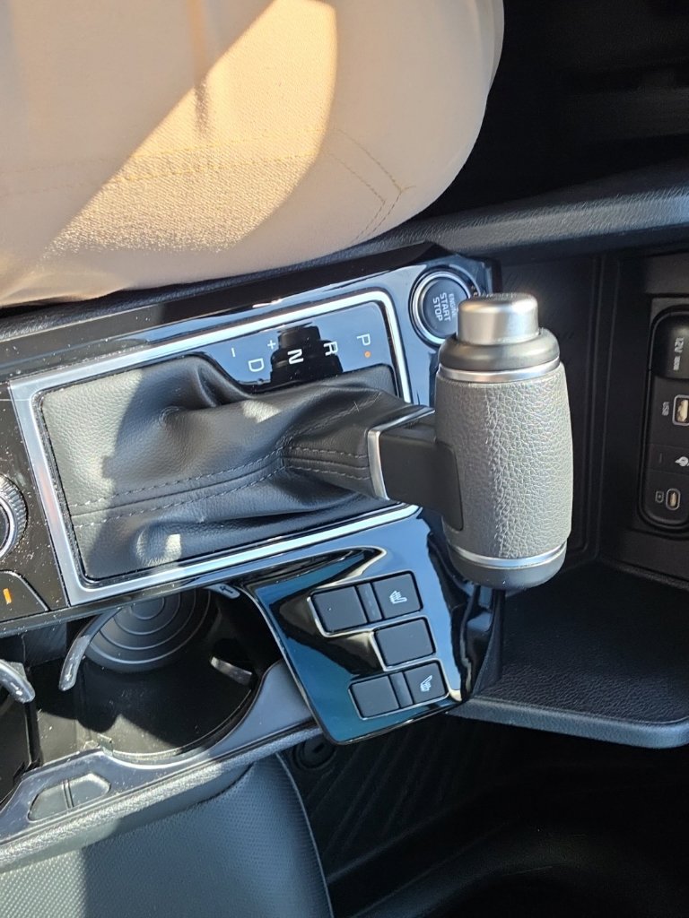 Used 2025 Kia Sportage EX w/ Premium Package FWD image 33