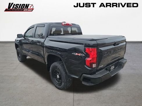 Used 2023 Chevrolet Colorado W/T w/ WT Convenience Package image 7