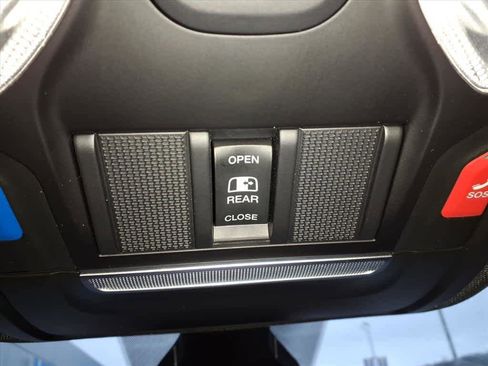 Used 2022 RAM 1500 Big Horn w/ Night Edition image 26