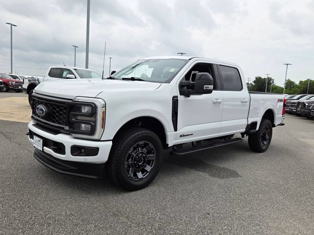 Used 2024 Ford F250 Lariat w/ Lariat Ultimate Package AWD/4WD image 3