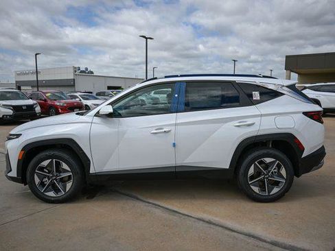 New 2026 Hyundai Tucson SEL AWD/4WD image 2